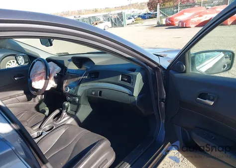 2020 Acura Ilx Premium Package/Technology Package z USA, uszkodzony, nr VIN 19UDE2F73LA003526